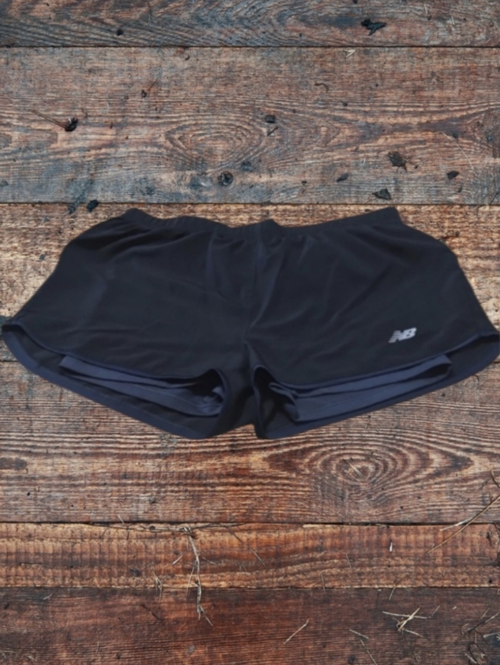 WOMAN'S NEW BALANCE DRY SHORTS - Picture 5 of 6